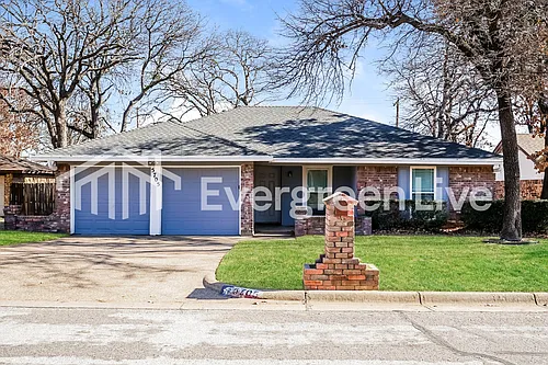 5705 Cedar Ridge Dr Photo 1