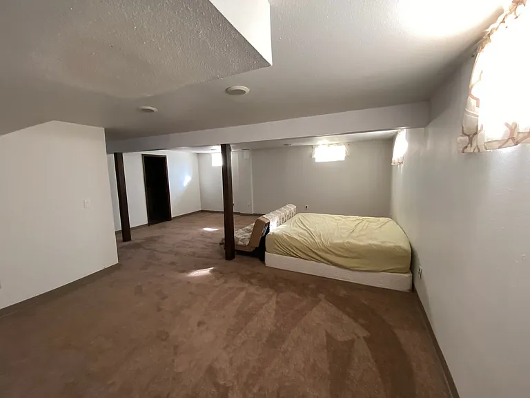 1632 S Macon St — Photo 27
