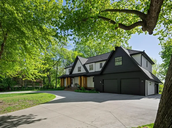 3141 Fairchild Ave, Wayzata, MN 55391