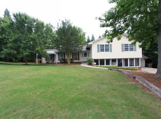 6637 Ridge Moore Dr, Doraville, GA 30360