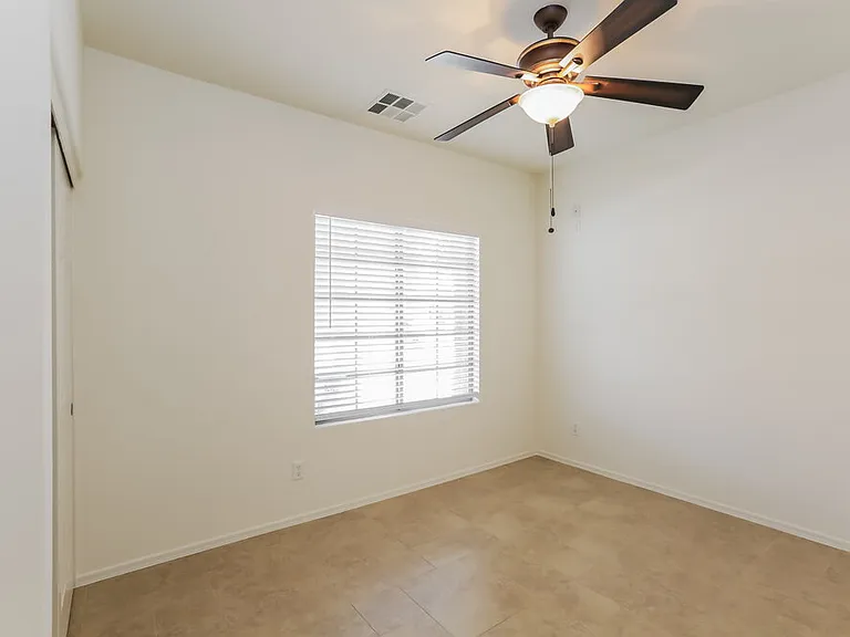 9127 W Elwood St — Photo 12