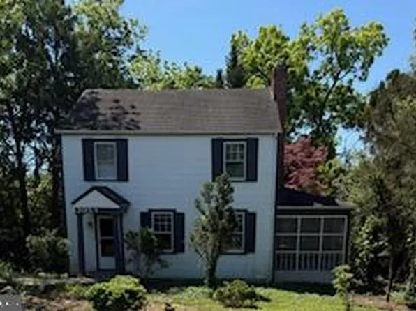 305 W Diamond Ave, Gaithersburg, MD 20877