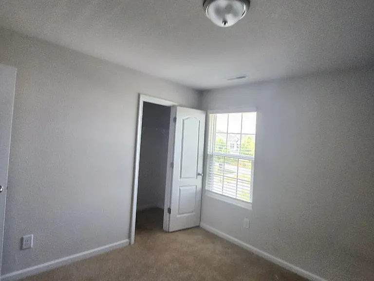 3425 Ellingford Rd #1 — Photo 7