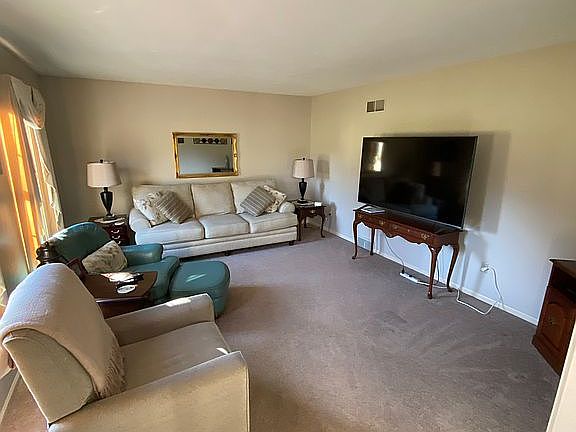 5th image of 3640 Fawn Dr