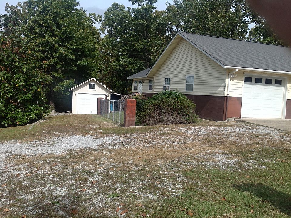 Home on 5 ac.