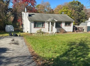 7 Herbst Dr, Monroe, NY 10950