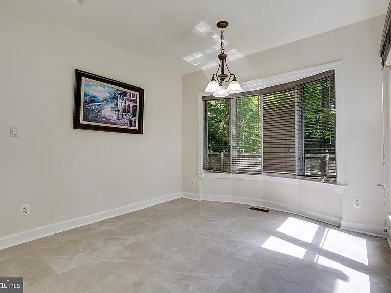 1489 Broadstone Pl — Photo 9