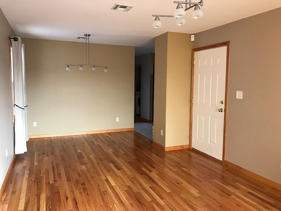 Living/Dining Space