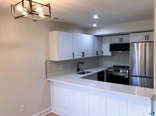 Town In Country, Woodbury, CT 06798