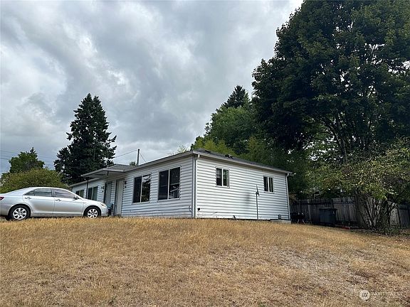 3rd image of 404 N 13th Street