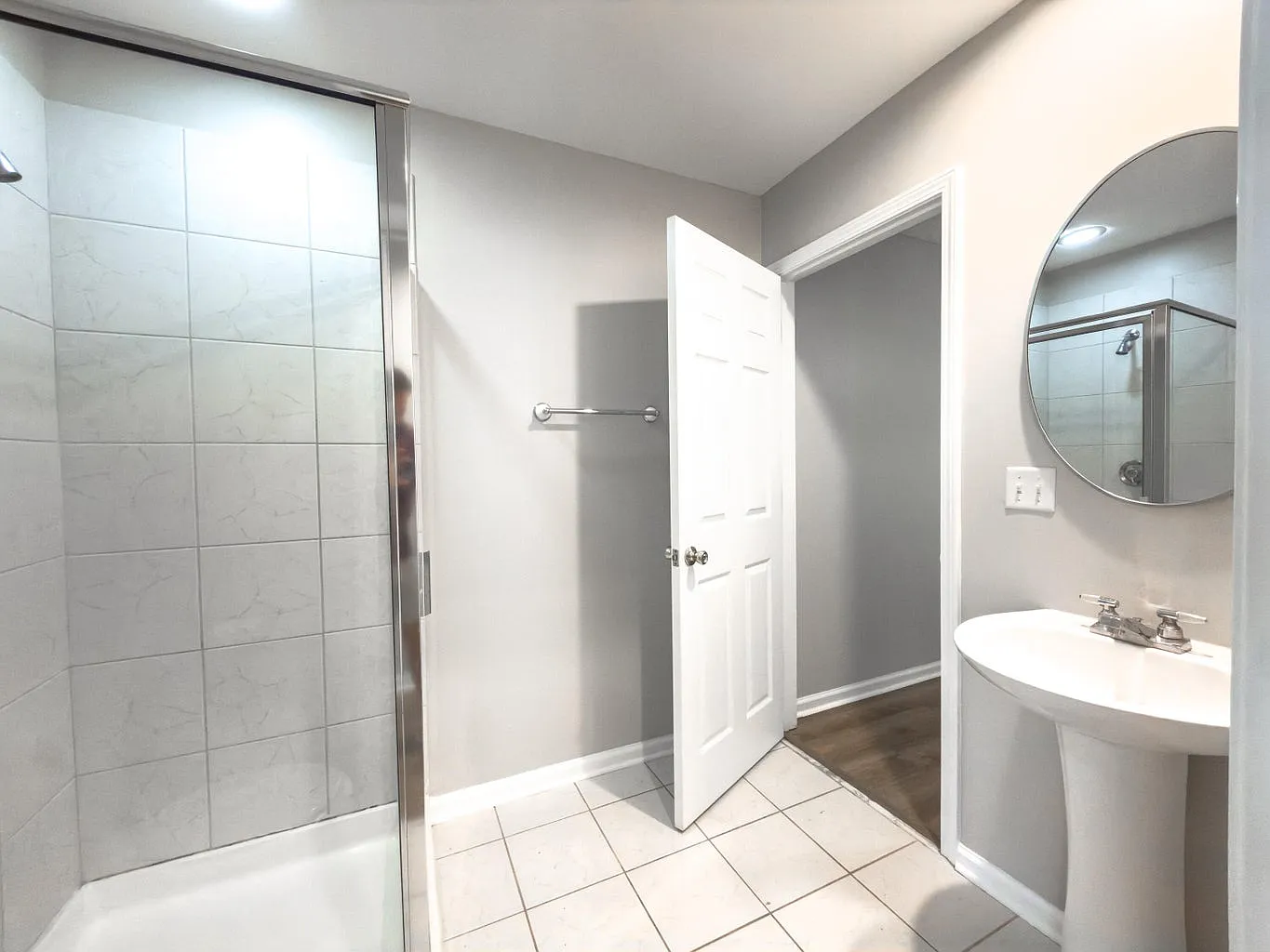 3 bed, 1319 sqft, $1,895 — Photo 4