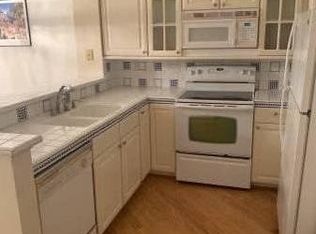 94 Stanford Ct #UC, Irvine, CA 92612
