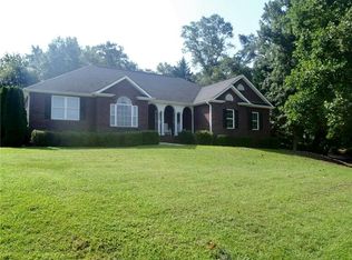 4607 Barn Hill Dr, Seneca, SC 29678