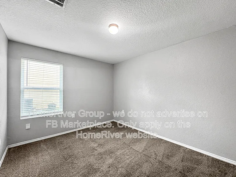 6807 Hibiscus Fls — Photo 10