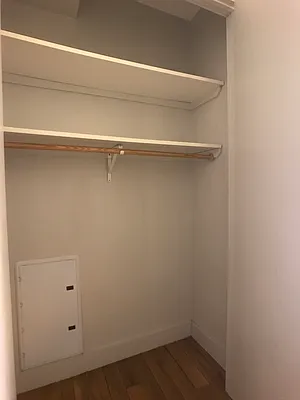 Rented by City Vista Inc | media 31