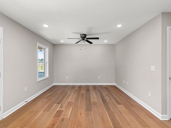 5th image of 107 N Fulton St
