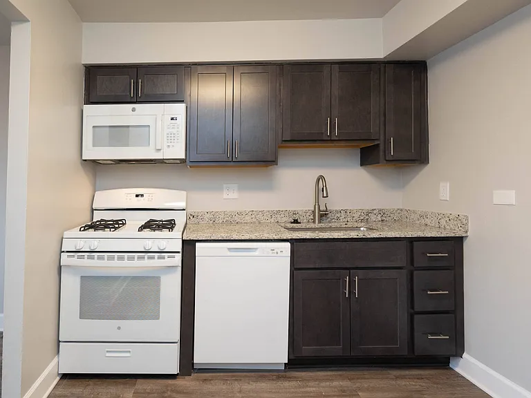 McDonogh Village Apartments & Townhomes — Photo 1
