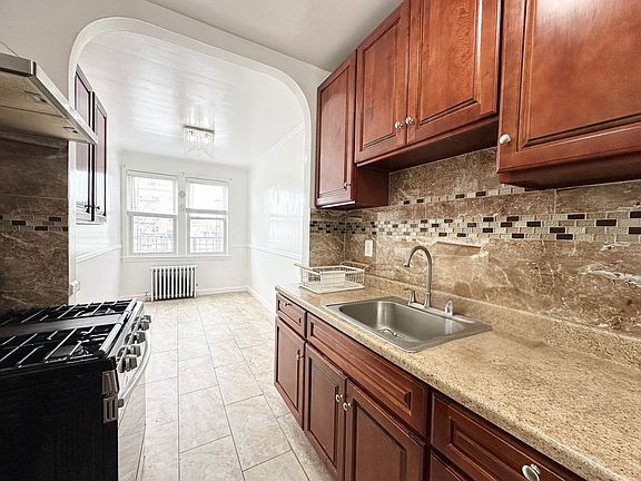 3rd image of 35-48 29th St #2