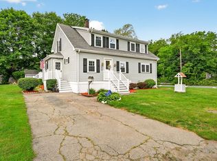 70 Hancock St, Whitman, MA 02382