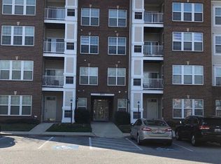 2801 Forest Run Dr APT 303, District Heights, MD 20747