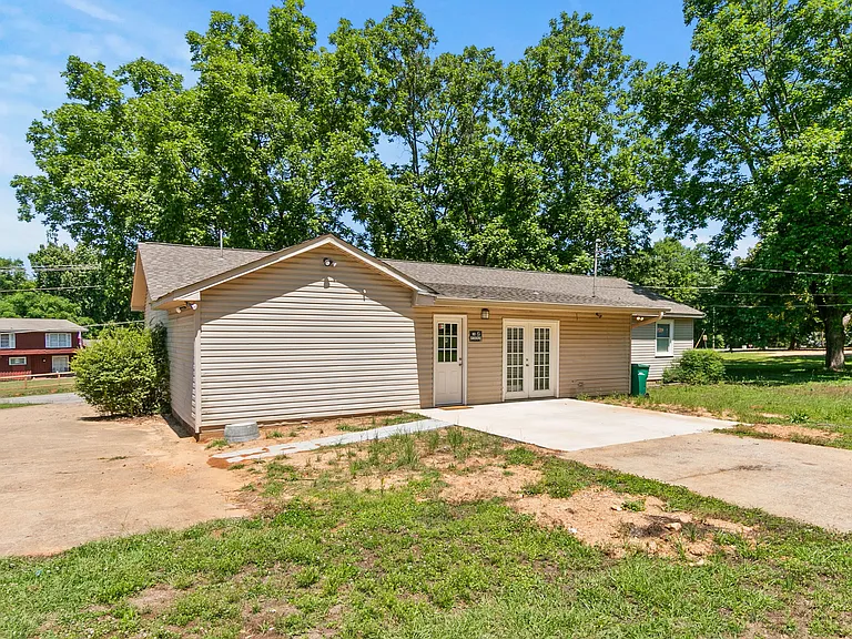 7432 Old Greensboro Rd — Photo 25
