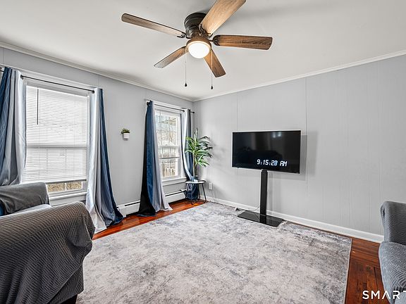 3rd image of 86 Bristol Street