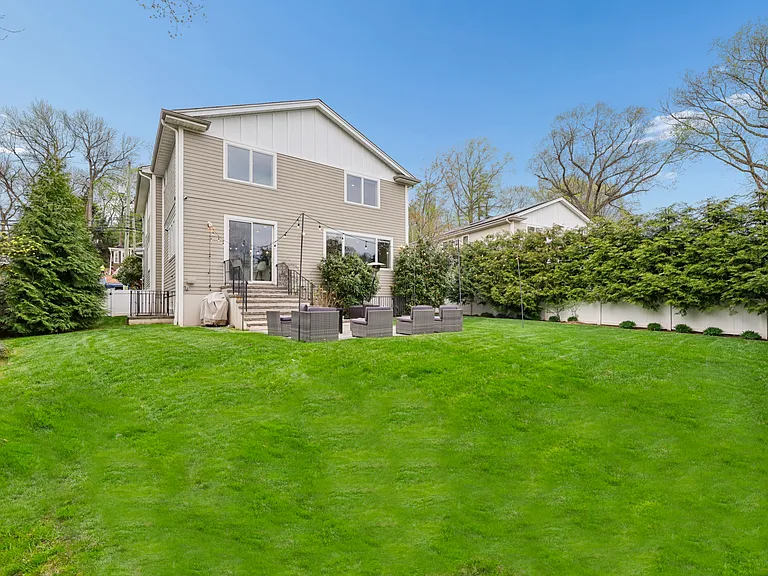 34 Merrifield Way — Photo 49