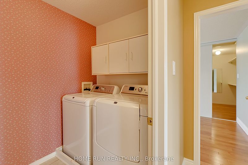 Ottawa House for rent - 4 Bedrooms — photo 21