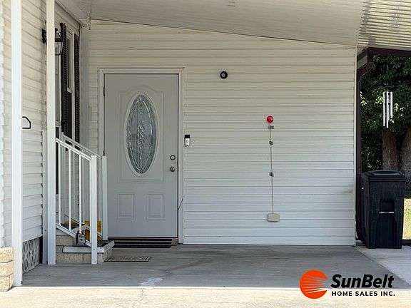 2nd image of 147 Sea Fern Dr