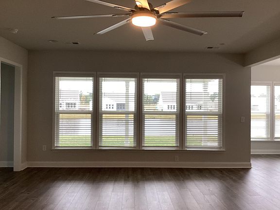 4th image of 7403 Sarteano Dr