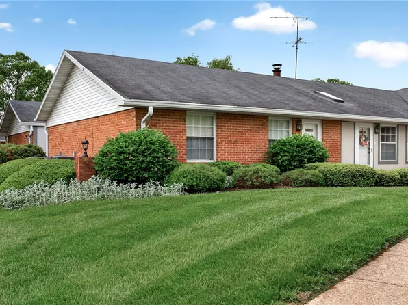 6405 Little John Cir, Dayton, OH 45459