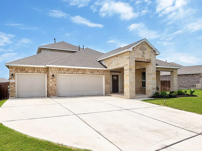 2413 Star Hill Ranch St — Photo 3
