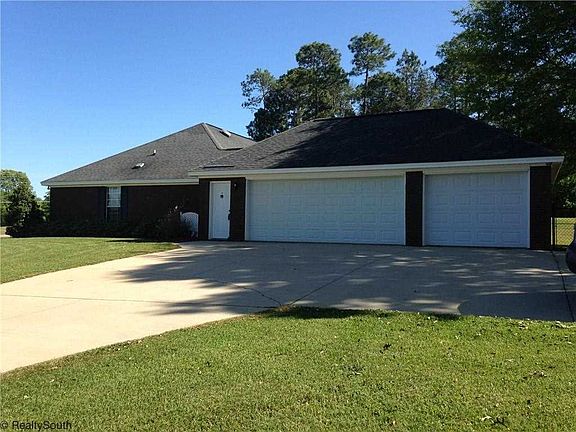 3rd image of 51 Lee Road 709