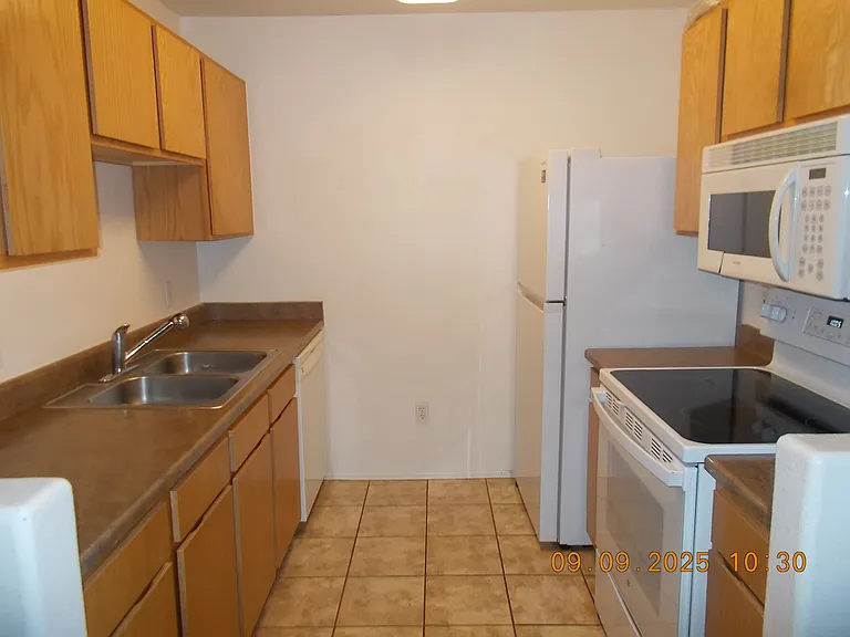 1100 Goeglein Gulch Rd #221 — Photo 10