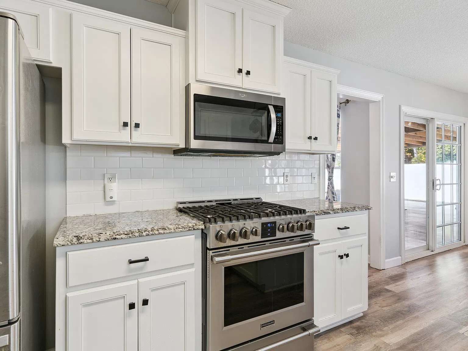 3 bed, 1627 sqft, $2,500 — Photo 4