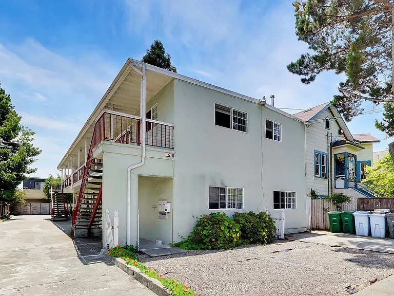 1618 Fairview St — Photo 16