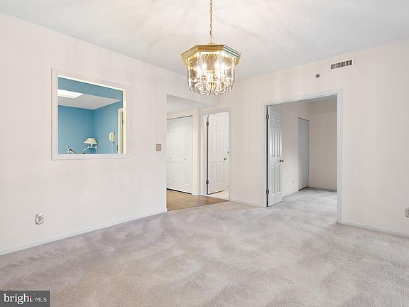 5th image of 1100 Lovering Ave APT 114