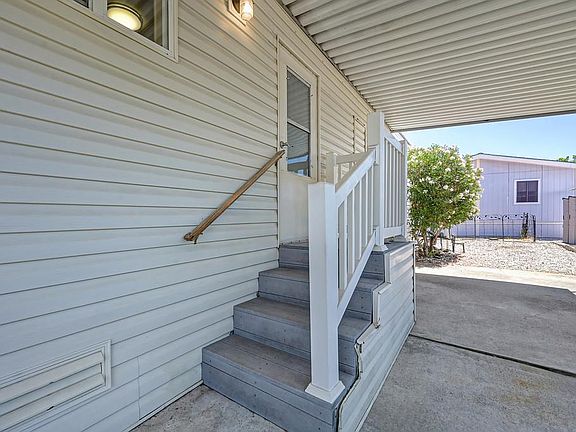 4th image of 5505 S Grove St Space 29