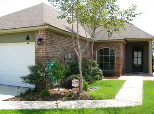 4033 Northshore Ave, Baton Rouge, LA 70820