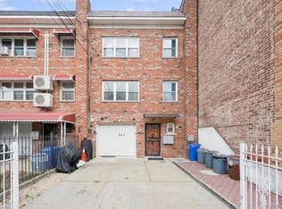 945 E 228th St, Bronx, NY 10466