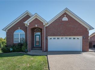 3115 Arbor Ridge Ln, New Albany, IN 47150