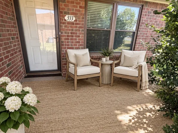 333 Deer Lake Dr, Nashville, TN 37221