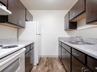 10021 Drake St NW #712435, Minneapolis, MN 55433