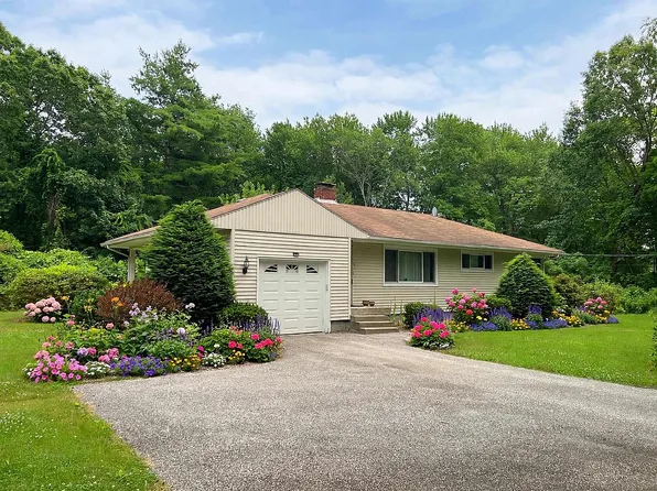 31 Leland Rd, Westford, MA 01886