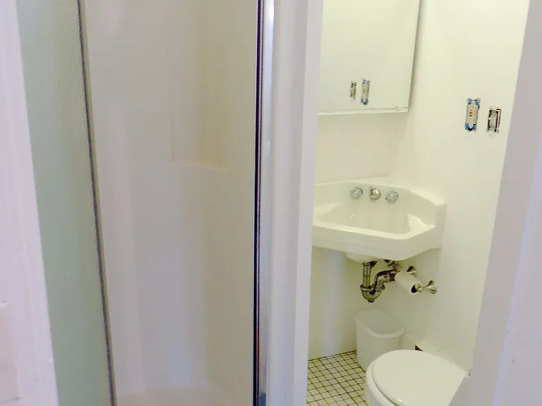 752 Tremont St #8 — Photo 16