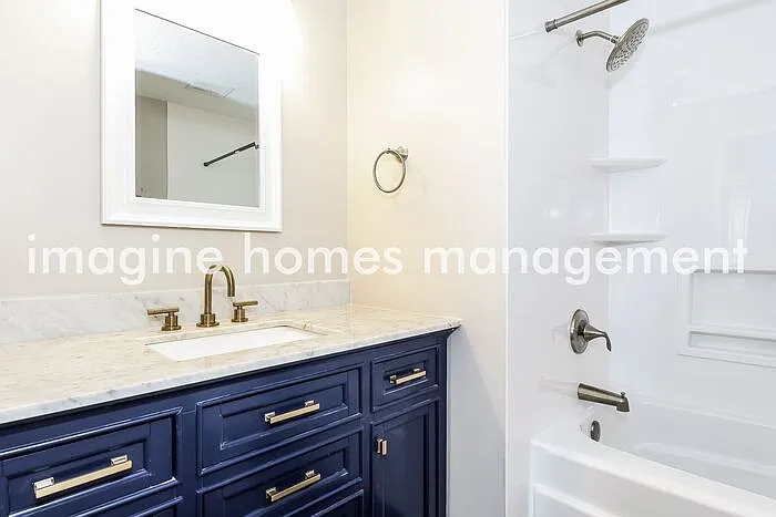 1960 Stoney Hill Dr — Photo 12