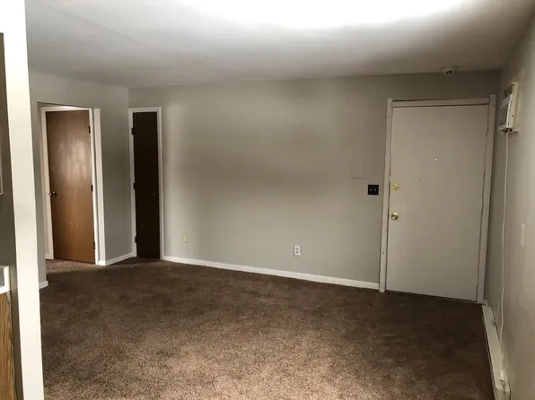1320 Imperial Ct Unit B, Troy, OH 45373