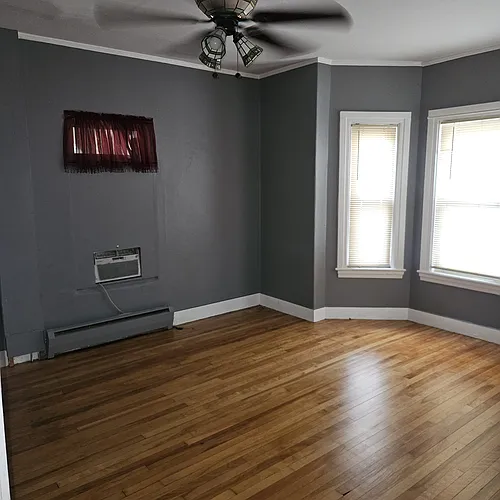 87 May St #1 Photo 1