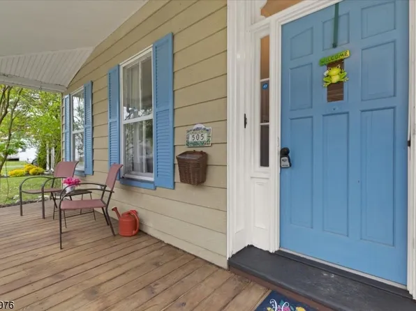 505 Water St, Belvidere Twp., NJ 07823