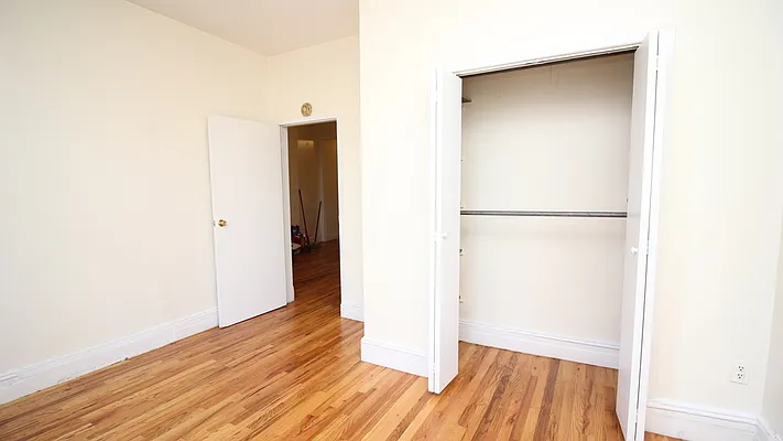 Rented by Nooklyn NYC LLC | media 15